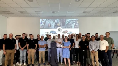 Image-trophé-groupe-apv